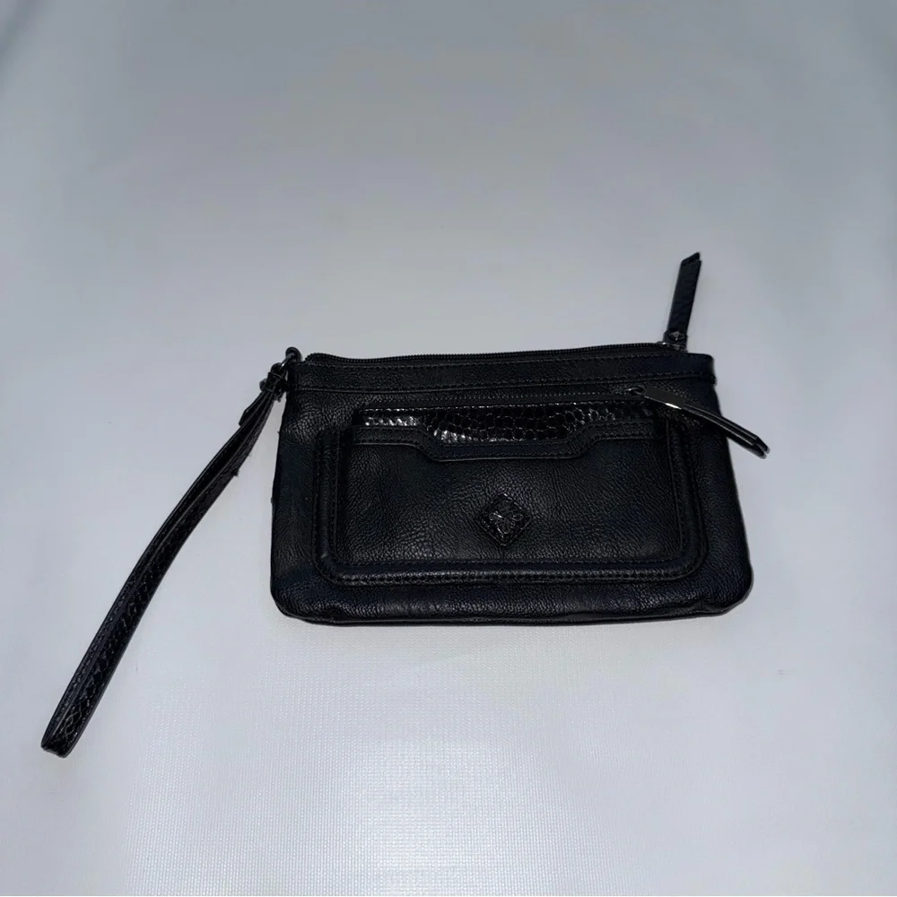 Simply Vera Black‎ Wristlet with Embellished Accent
